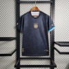 7865F7ACE71BED5E7B4D9DD5BBD32815_540x_49febc15-9e0c-4b51-8d99-c4738e85e751.jpg Voetbalshirt Argentinië 2023-24 La Pulga Zwart Speciale Editie