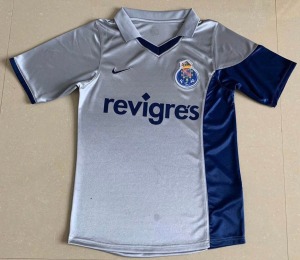 7EB06414-2867-465E-B3C2-687812E8AB36.jpg FC Porto Uitshirt 2001/02