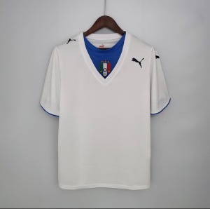 7FA73CFF-7486-4631-8383-3A82D6A5CDF9.jpg Italië Uitshirt 2006