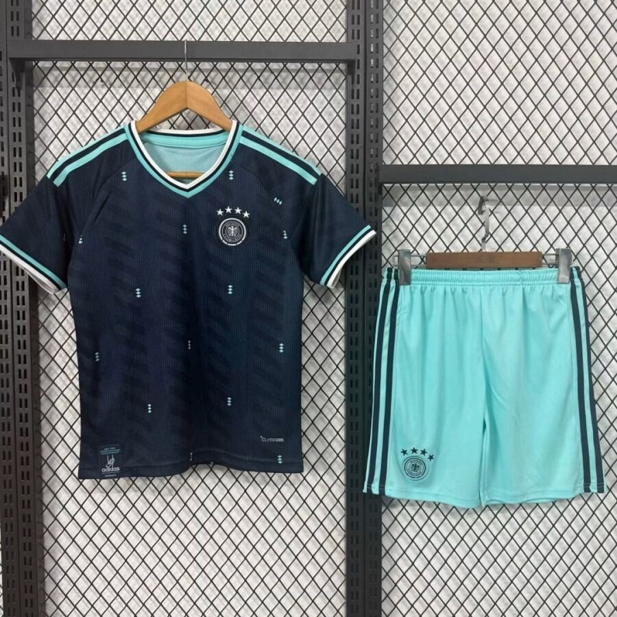 7f8ead122e2db4ce969da3668c55bfe8.jpg Duitsland Uitshirt 2026 Volwassenen