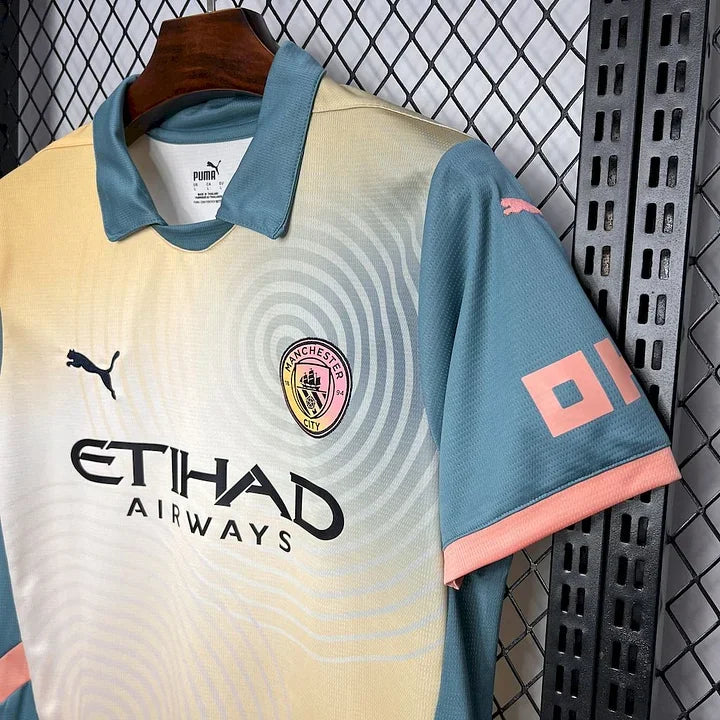 7f9cf3e5f850b2369cd6cca0943f5dea.jpg Manchester City 2024 2025 Vierde Shirt