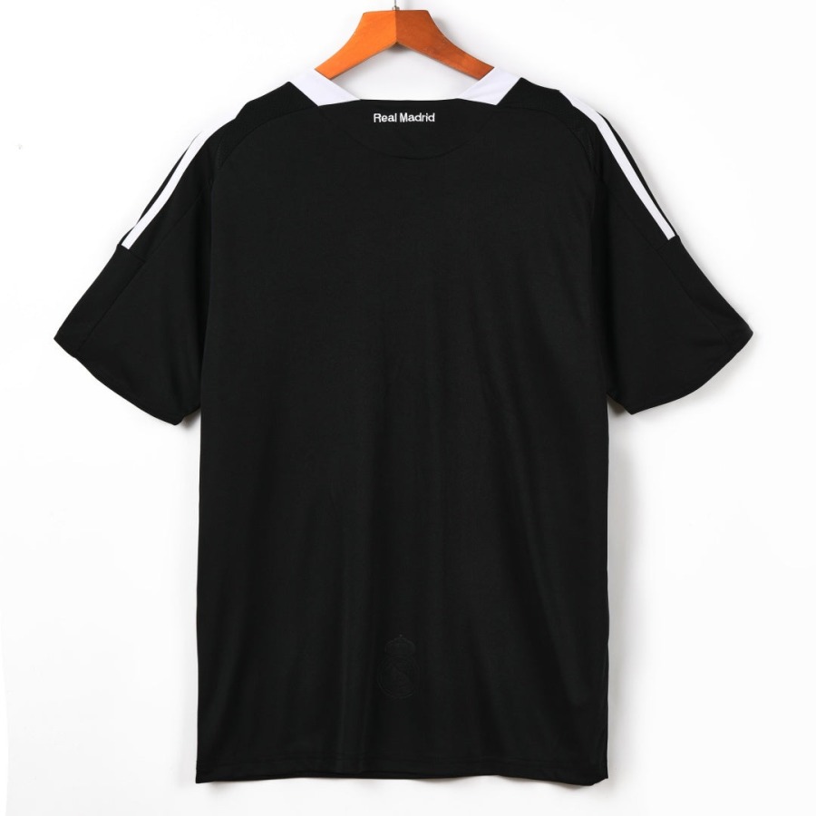 802a50c6ed503700af947aab1fb971d6.jpg Real Madrid Uitshirt 2009-2010 Retro