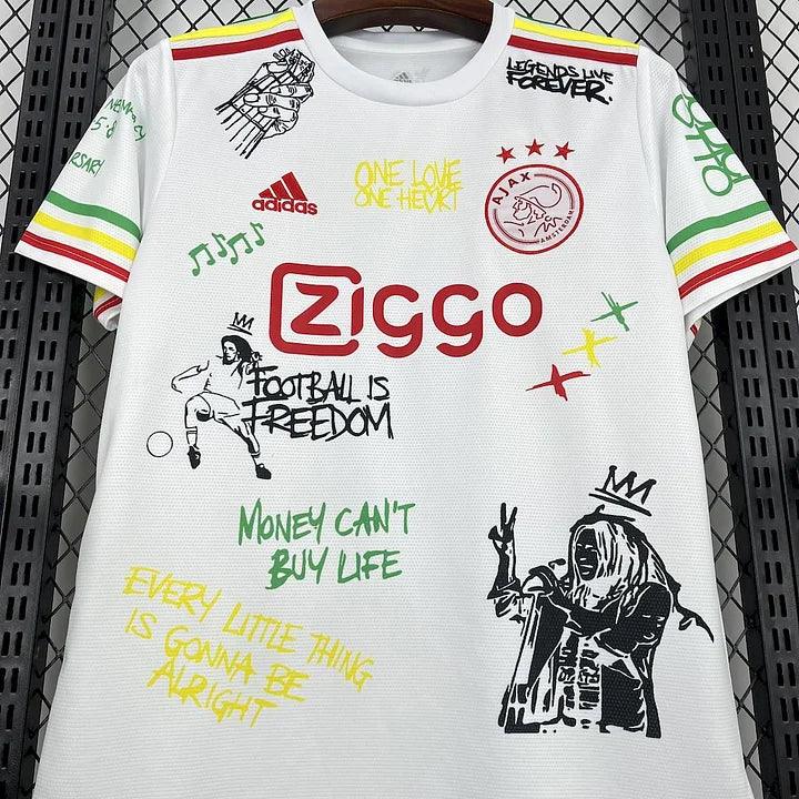 8456716ad2d7d97c3e1e2b9bfc3115cb.jpg Voetbalshirt Ajax Amsterdam Bob Marley 2025 2026