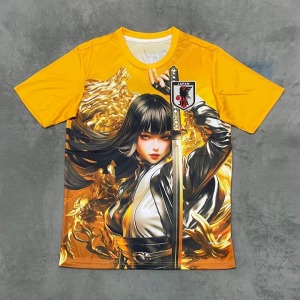 89deebb9a0bb74dfbb9f0bac3f3fe4e9.jpg Japan 25/26 Speciale Editie Geel Shirt