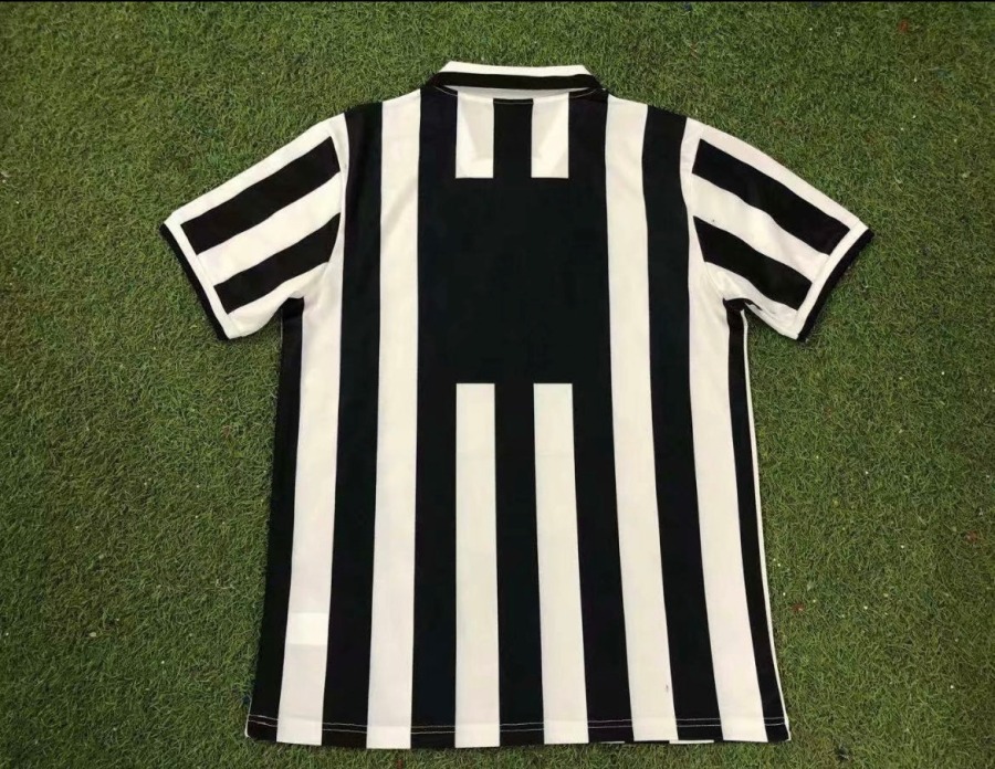 8C03A436-27E1-47C8-9583-15367DF32644.jpg Juventus Thuisshirt 1994/95