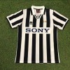 91DA8611-4D25-4F09-9DBB-E3E07A1C40FD.jpg Voetbalshirt Juventus 1996/97 Thuisshirt