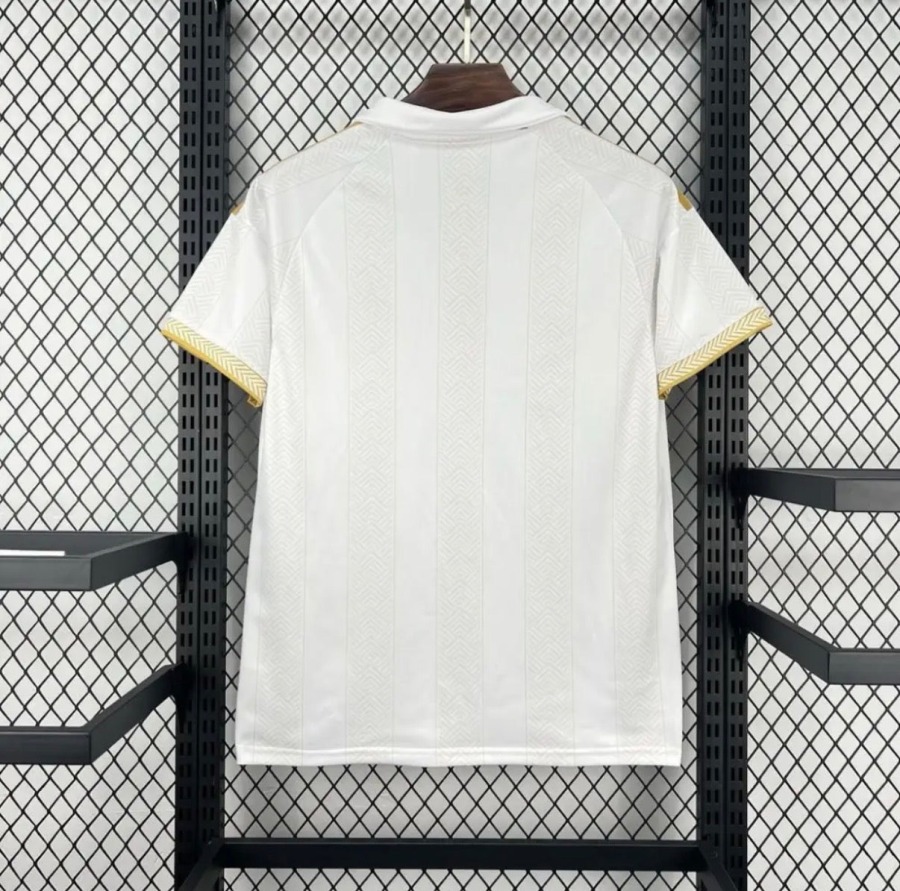 961E6A7B-3D17-440A-8292-82FB7EA9F963.jpg Voetbalshirt Zuid-Afrika Uitshirt 2026