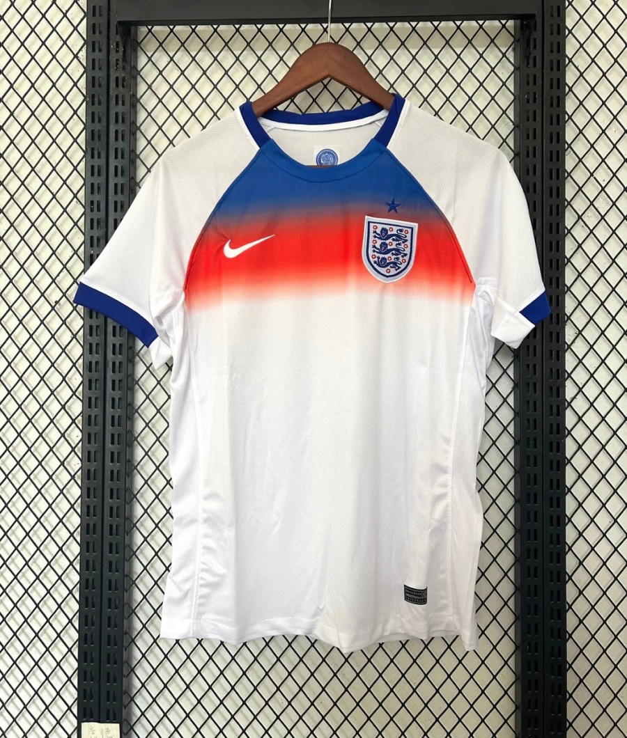 A4B59A36-E83B-4CA9-93FB-276B531A119C.jpg Engeland dames shirt 2025