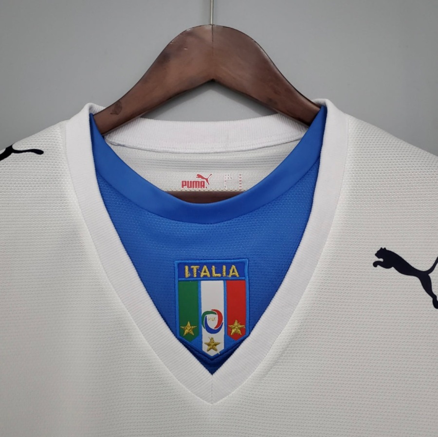 C2C0B2F0-AB27-455D-A83B-0F0ECE588B73.jpg Italië Uitshirt 2006