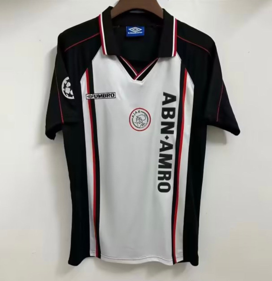 C47B5C4C-E9F3-4166-9183-C866A3E424BD.jpg Ajax Amsterdam 1998/99 Uitshirt