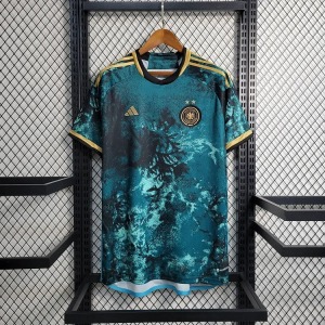 C60A9160-604F-46D3-A245-8B552AE3FDEF.jpg Duitsland 2023-2024 Speciale Editie Voetbalshirt