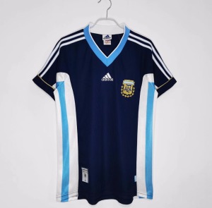 CB29A597-FC56-4C1B-BEAD-65256BB59475.jpg Argentinië Uitshirt 1998
