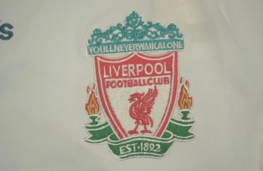 CE28920E-52D0-4F8E-B07B-64D95AA9B5BB.jpg Liverpool Uitshirt 2006/07 Lange Mouwen