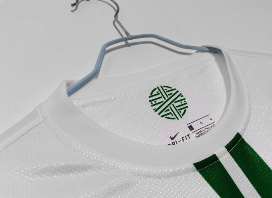 D8544D19-5FF0-492C-98DF-7C74CD1D4483.jpg Portugal Uitshirt 2012 Lange Mouwen
