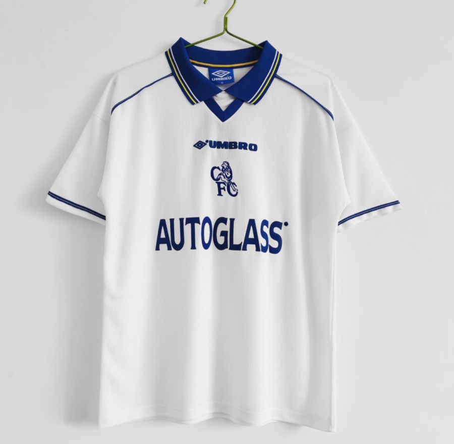 DC84324F-BC8E-49BE-A61C-E37450BEFE48.jpg Chelsea Uitshirt 1999/2000