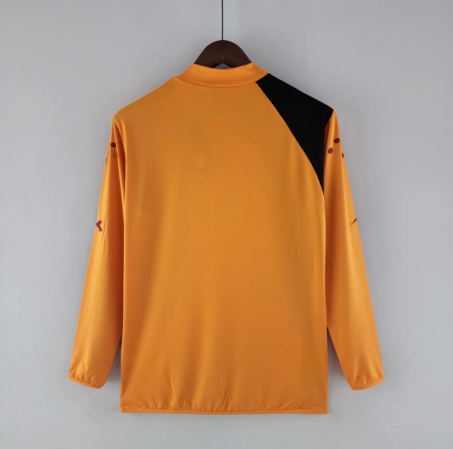 E74740F4-B43B-48C5-A28A-2AD413553A5F.jpg AS Roma Thuisshirt 2005/06 Lange Mouwen