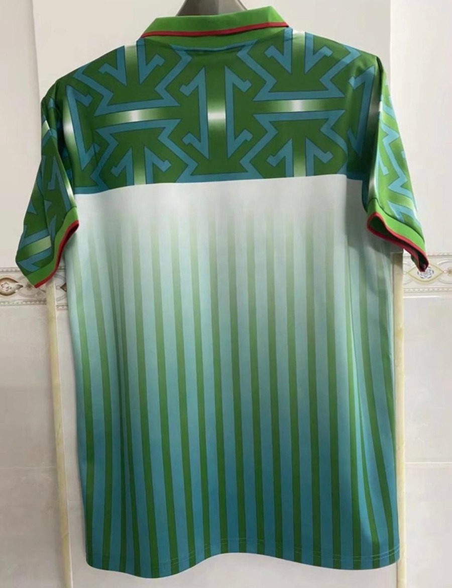 E8552562-4190-4FB0-BC25-8B58EDDF3B75.jpg Marokko Uitshirt 1994