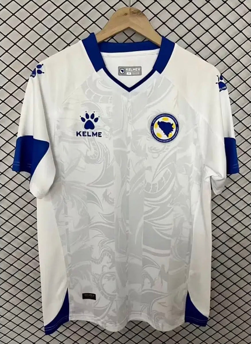 EB695C63-B994-4504-AEFF-9BC81CAF6BBD.jpg Bosnië en Herzegovina Uitshirt 2026