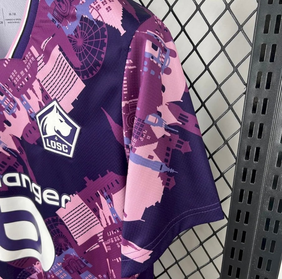 EE69D942-2D0E-4872-8910-9B3B0071D913.jpg LOSC Lille 2025/26 Uitshirt