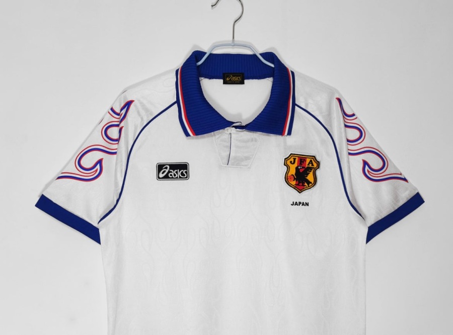 F537EF3A-88ED-4290-BF9E-60DA36121F5B.jpg Japan Uitshirt 1998