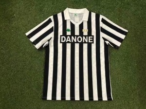 FullSizeRender_288af725-a9f8-477e-9db5-cd18ac071cec.jpg Juventus Thuisshirt 1992/93
