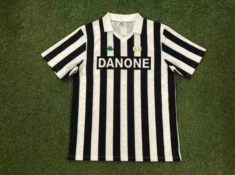 FullSizeRender_288af725-a9f8-477e-9db5-cd18ac071cec.jpg Juventus Thuisshirt 1992/93