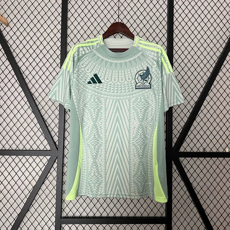 IMG-5906_4e46bef7-c87a-4182-b75a-0f8fa10a7049.jpg Mexico Uitshirt 2024/25