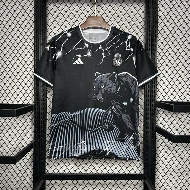 Image_184_610x_crop_center_76e55693-158e-4c6c-a3b8-574ee3898f31.jpg Real Madrid Zwart & Grijs Panther Voetbalshirt 2024/25