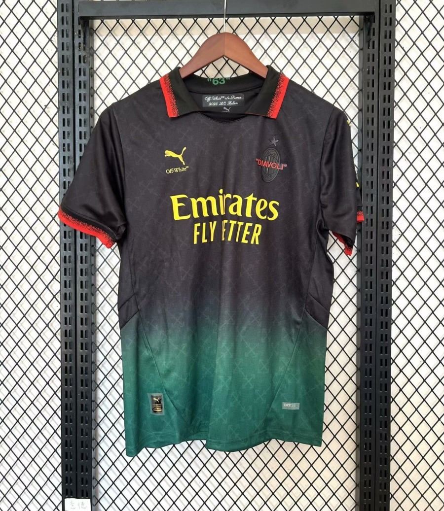 WhatsAppImage2025-01-11at09.10.17_4_fb939a63-9b35-4b6d-a3c6-761069b07749.jpg Voetbalshirt AC Milan 25/26 Speciale Editie