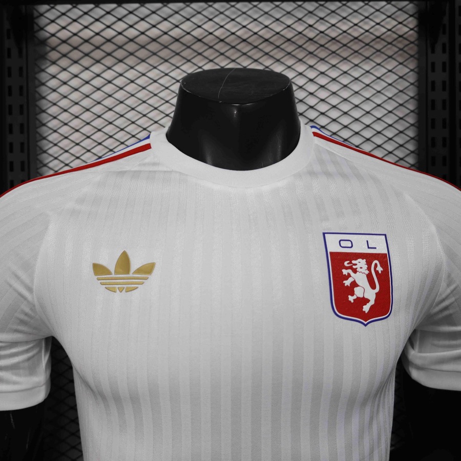 a64aff27.jpg Lyon Concept Voetbalshirt 2025-26