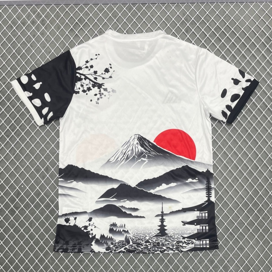 bc7fb923b144d31834ba2745105f1d22.jpg Japan 25/26 Special White Shirt