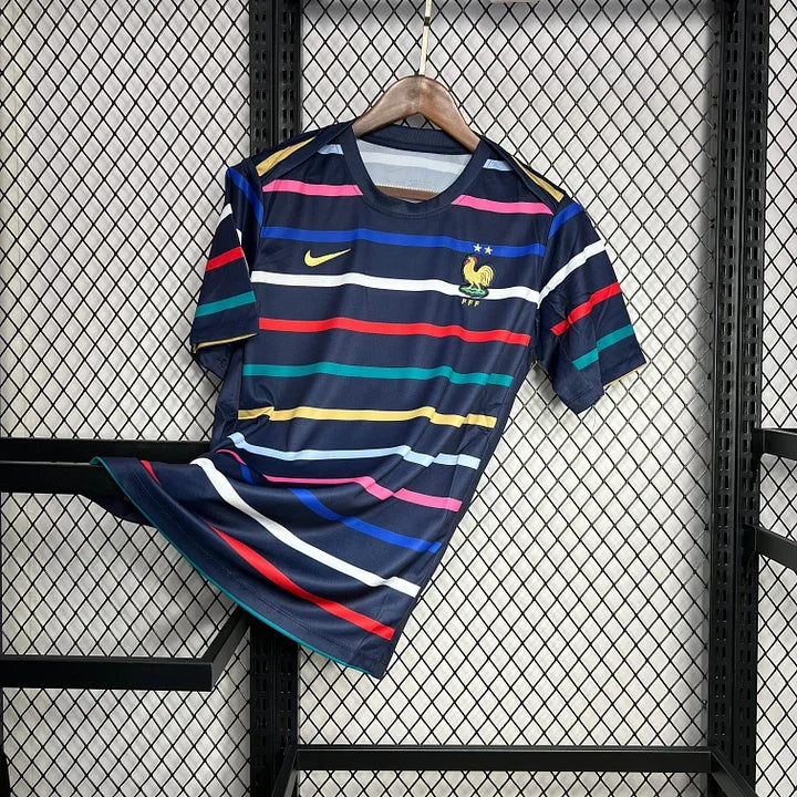 bf10d73edb8d6496d86d594295980285.jpg Voetbalshirt Frankrijk Training 2024-2025