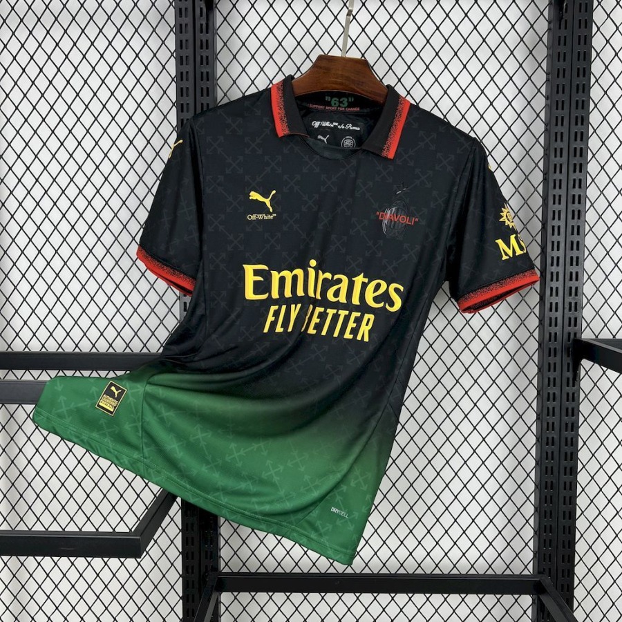 c6b32f27b57692c6a507268165d87842.jpg Voetbalshirt AC Milan 25/26 Speciale Editie