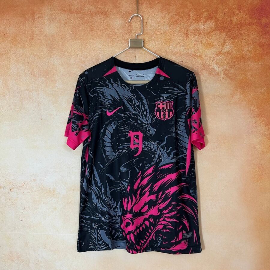 ca67d9fff6f378f59b11254e16726b5b.jpg Barcelona 25/26 Dragon Speciale Editie Voetbalshirt