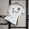 cccb19f957b330cf7b172404f5a27faf.jpg Voetbalshirt AJAX Amsterdam Derde 2024-2025