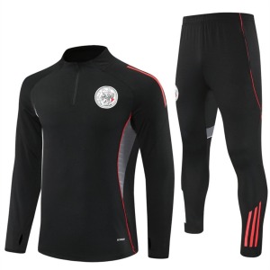 cd30a7482a0665f1a2b0bc10debcf8da.jpg Ajax 2025/26 Zwart Premium Shirt