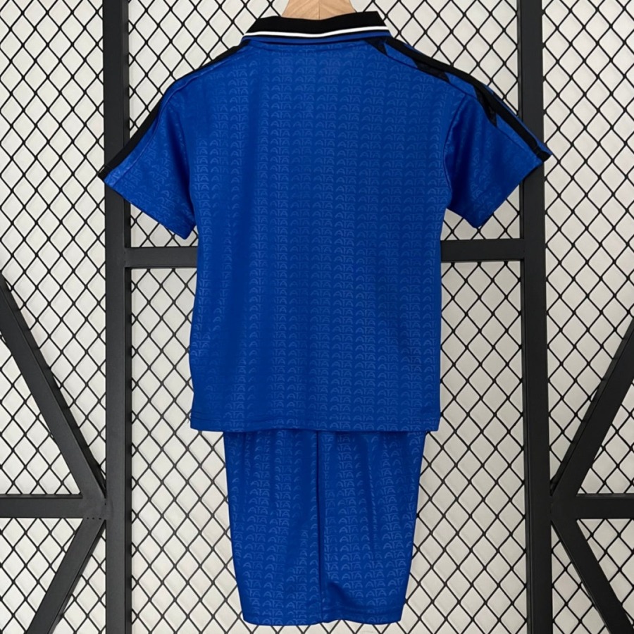 d8d4d95637eddf16c1a37167cd72820f.jpg Argentinië Thuisshirt 2005-2006 Kinderen Retro
