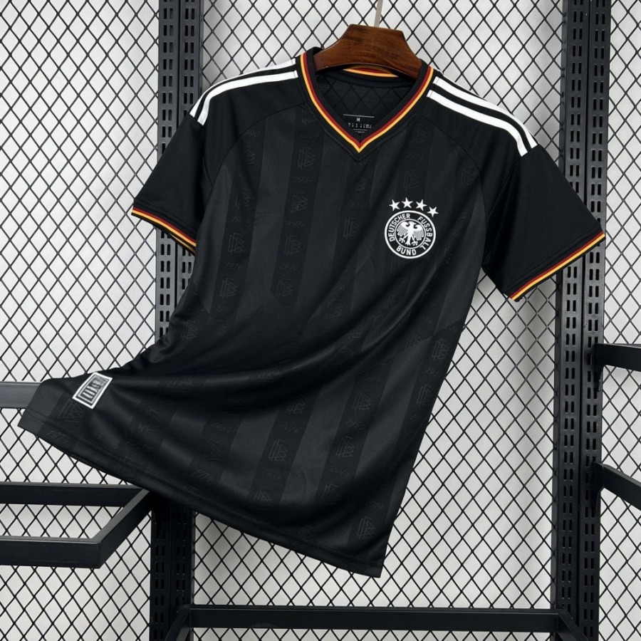 e6c1750b4efe3d1c555ff1f5f1501639.jpg Duitsland Trainingsshirt 2026 Grijs