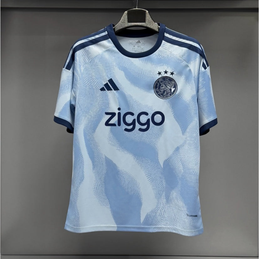 eda53aabe319be2de63049ee962e3372.jpg Ajax Derde Shirt 2026/27
