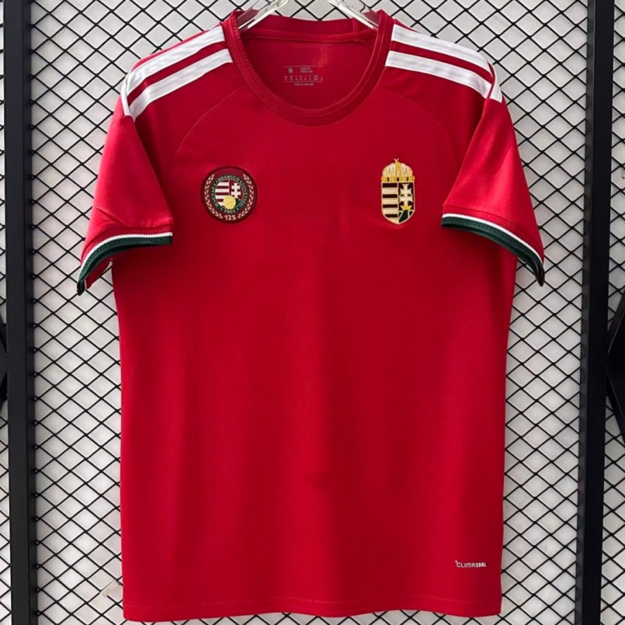 f2c71f8ab6696b2789aacd7819700dec.jpg Hongarije Thuisshirt 2025/26