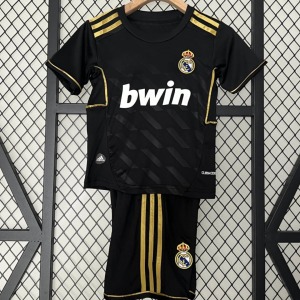 fb5ceb3b5255c7b3fdc75e232bc28b93.jpg Real Madrid Uitshirt 2011-2012 Kinderen Retro