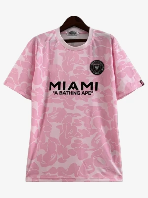 maillot-inter-miami-2023-2024-rose-edition-limitee studio v12 Maillot Inter Miami 2023-2024 Rose Édition Limitée