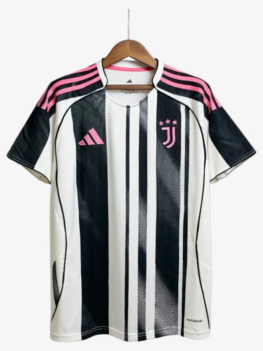 maillot-juventus-domicile-2025-2026 studio v10 Maillot Juventus Domicile 2025-2026