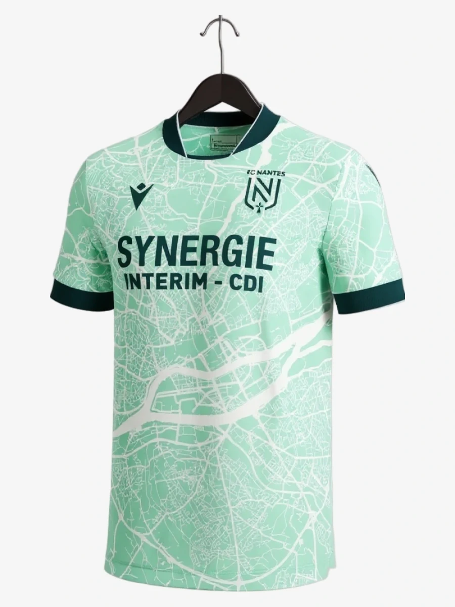 maillot-nantes-exterieur-2025-2026 studio v12 Voetbalshirt Nantes Uit 2025-2026