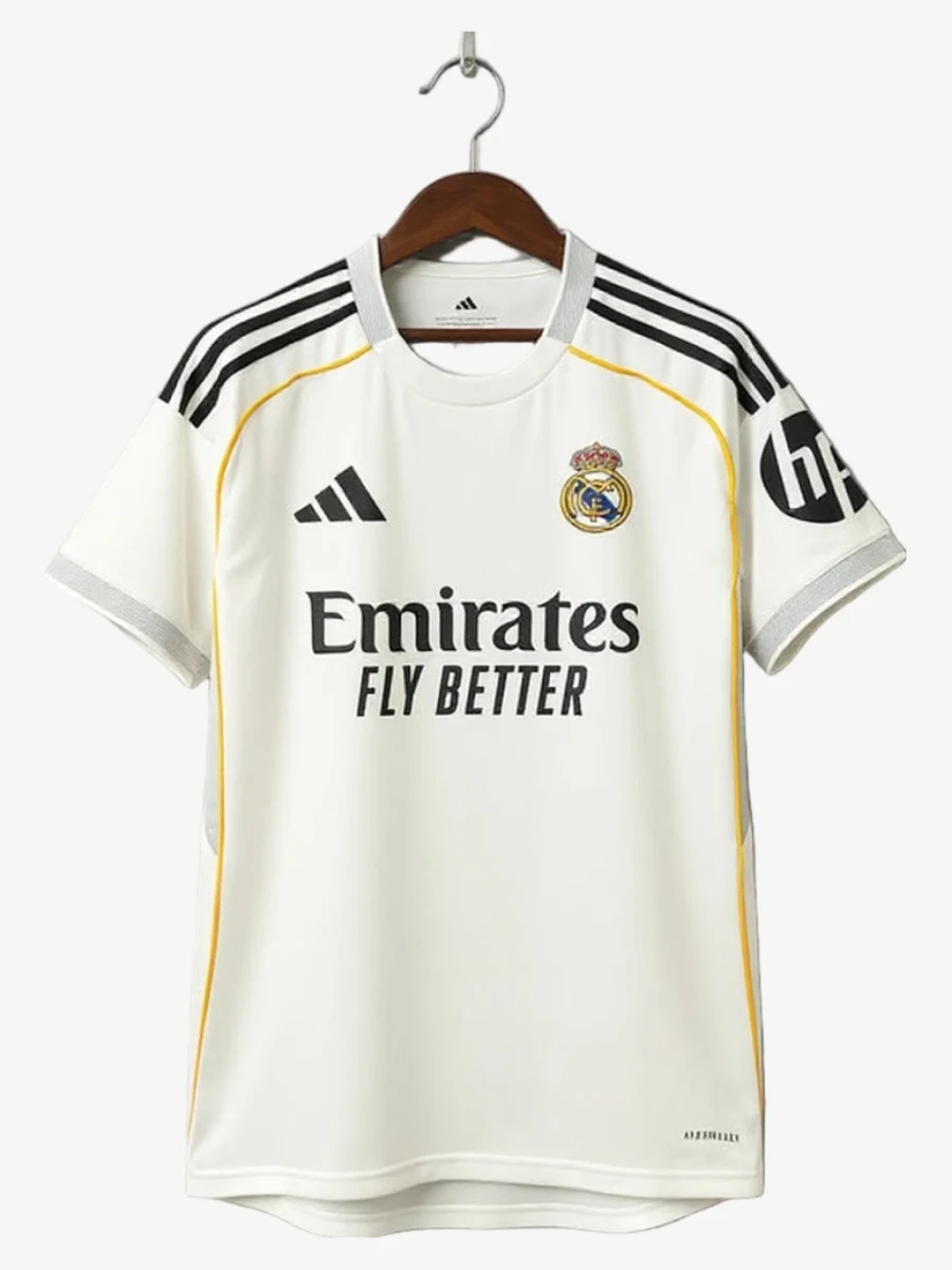 maillot-real-madrid-domicile-2025-2026 studio v12 Voetbalshirt Real Madrid Thuisshirt 2025-2026