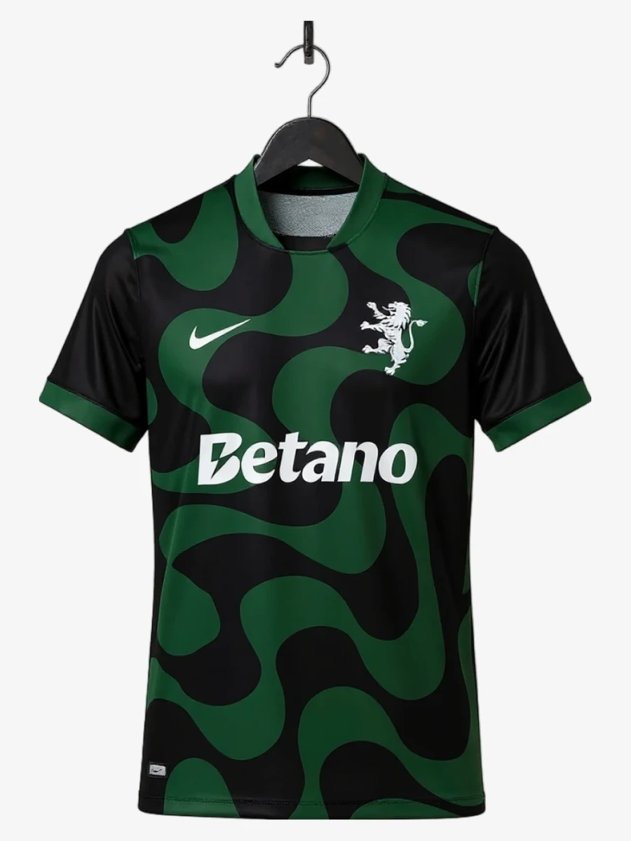 maillot-sporting-cp-fitth-2025-2026 studio v12 Voetbalshirt Sporting CP Fitth 2025-2026